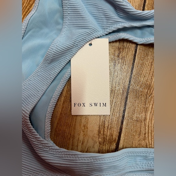 NWT WHITE FOX BOUTIQUE Palm Springs Top & bottom in Baby Blue Rib - Picture 9 of 10